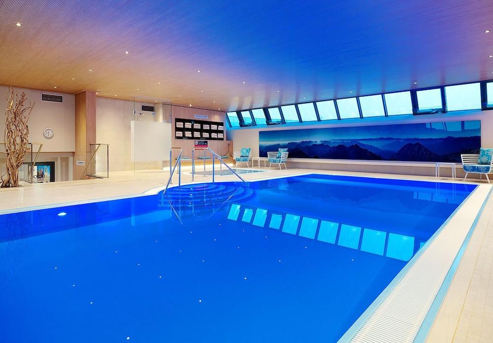 Hotel Novotel Centre 4*