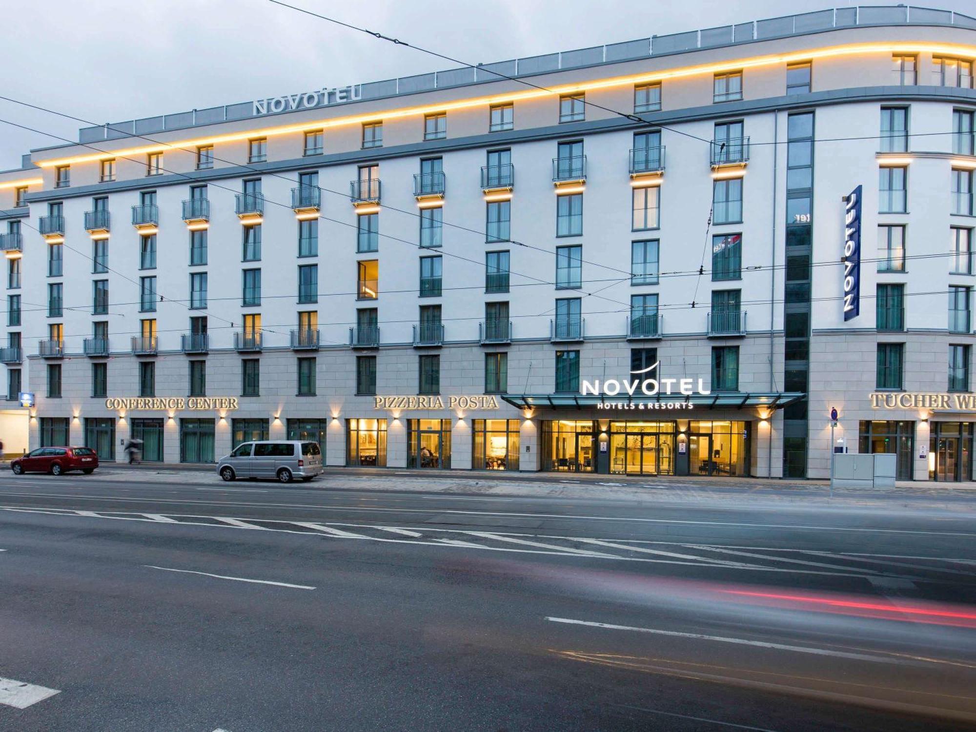 Novotel Centre Hotel 4*