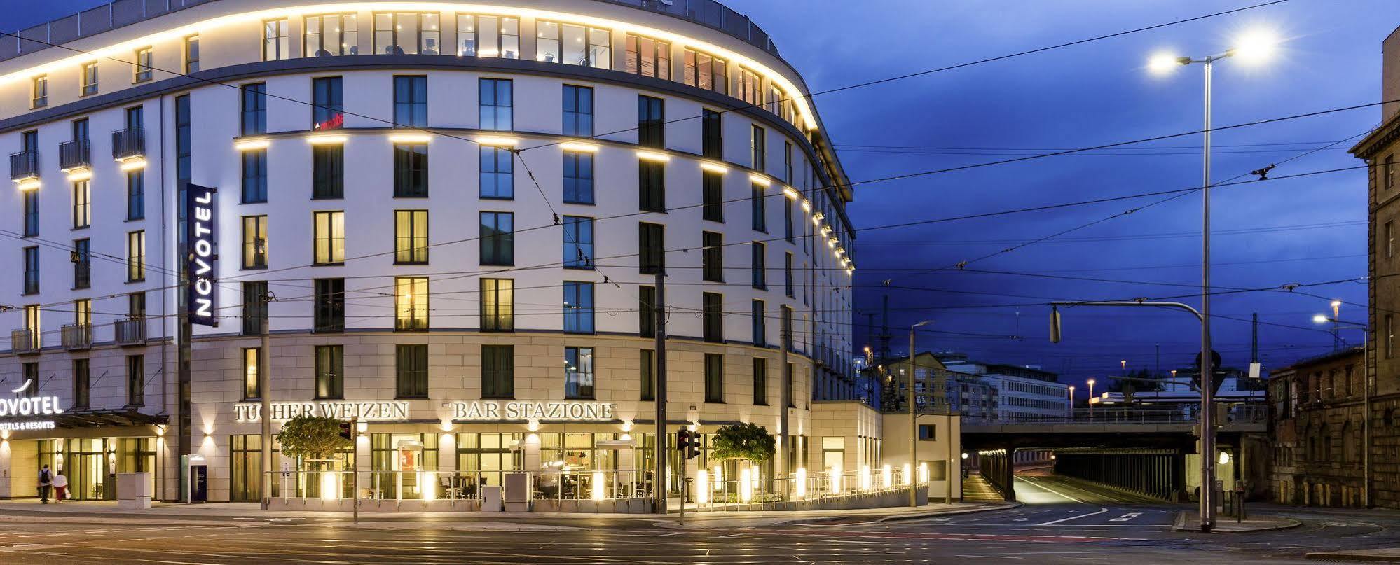 Novotel Centre Hotel 4*