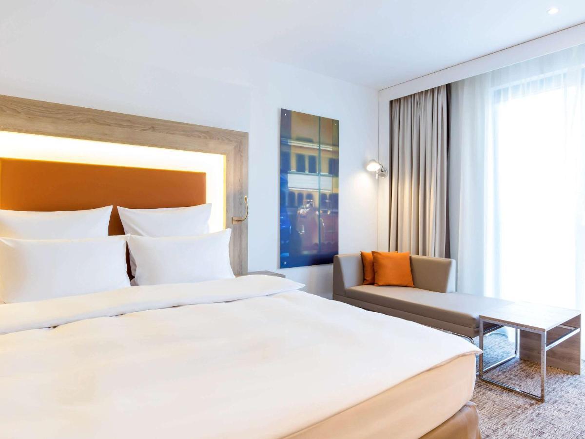 Novotel Centre Hotel 4*